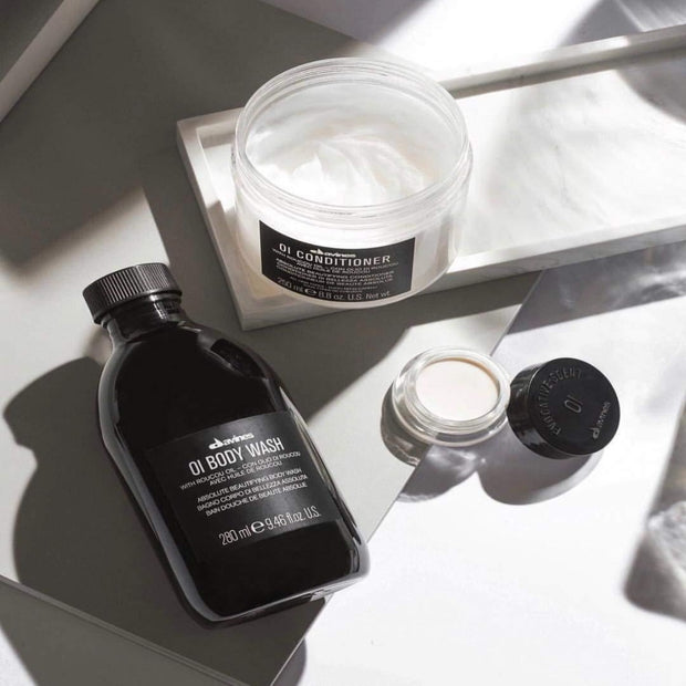 Davines OI Body Wash